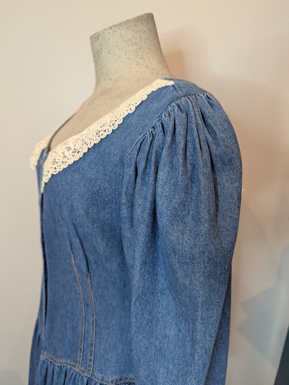 Vintage prairIe Blue Denim Chambray Modest Cottagecore Dress w/Lace Collar Sz L - Picture 5 of 13